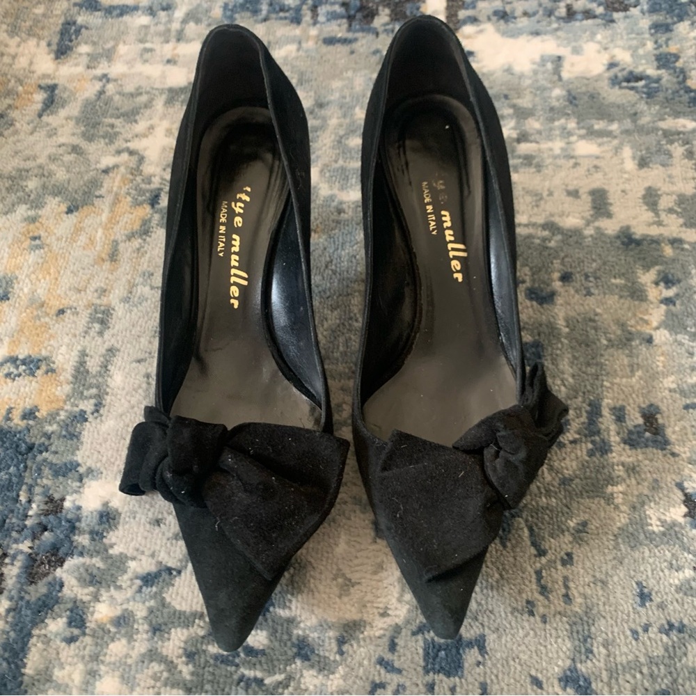 Vero Cuoio Black Pumps  Sz 38